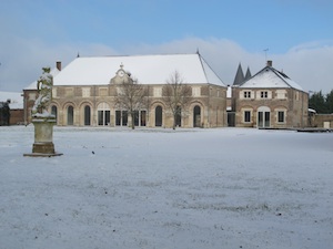 1302_Varennes_Orangery_under snow_300x225